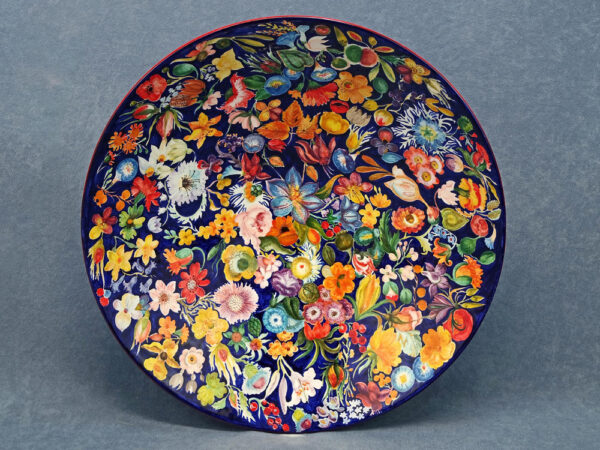 grande ciotola dipinta a fiori alla maniera fiamminga, ceramiche di faenza