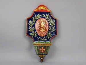 Acquasantiera Raffaellesca con Ulivo a rilievo, Ceramiche artistiche La Vecchia Faenza